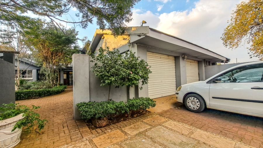 4 Bedroom Property for Sale in Vanderbijlpark SW 1 Gauteng