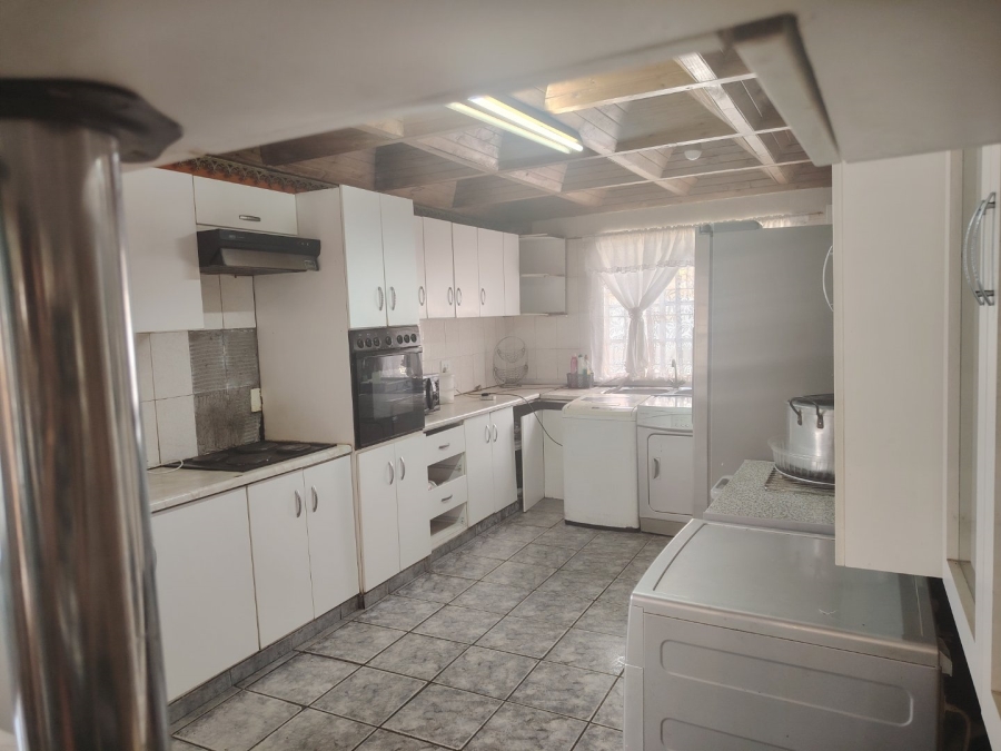 3 Bedroom Property for Sale in Alrapark Gauteng