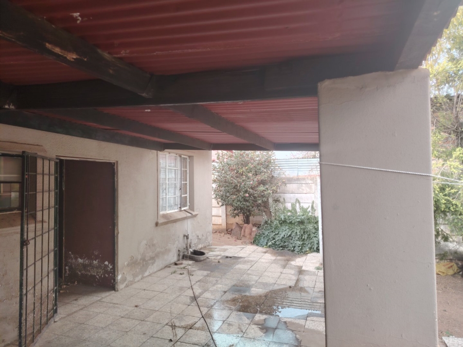 3 Bedroom Property for Sale in Alrapark Gauteng