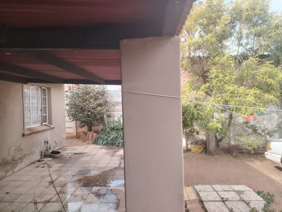 3 Bedroom Property for Sale in Alrapark Gauteng