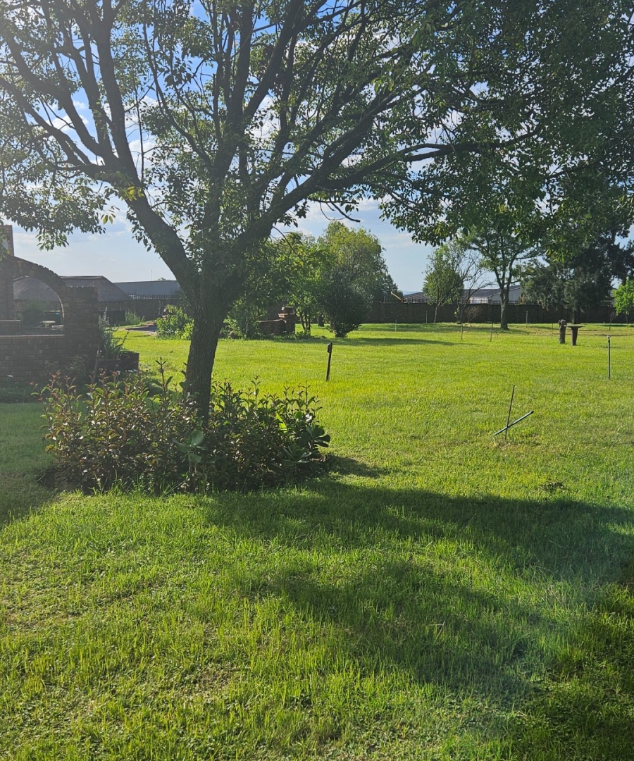 To Let 4 Bedroom Property for Rent in Randjesfontein A H Gauteng