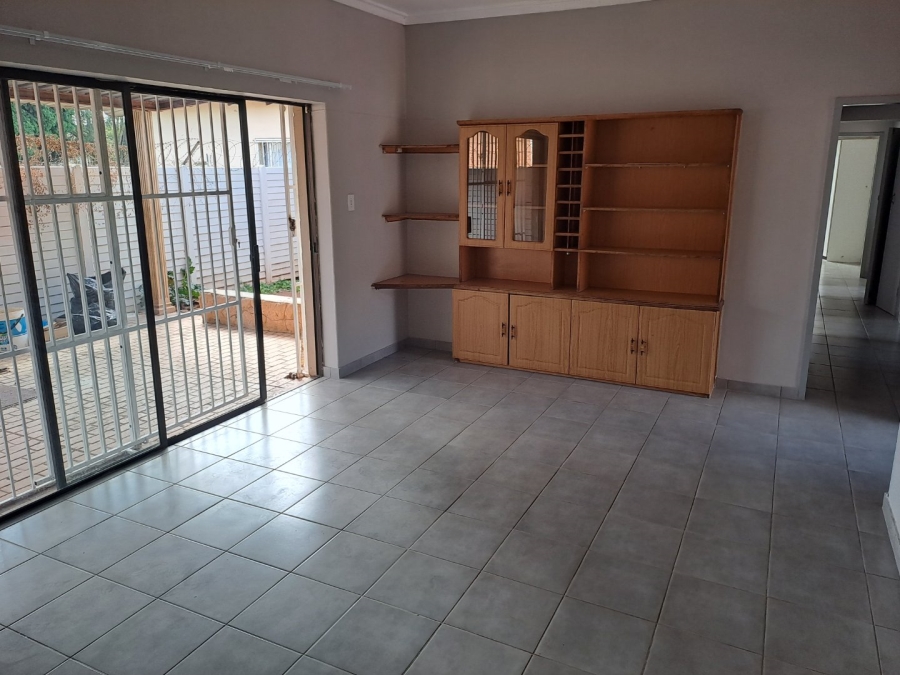To Let 3 Bedroom Property for Rent in Elsburg Gauteng