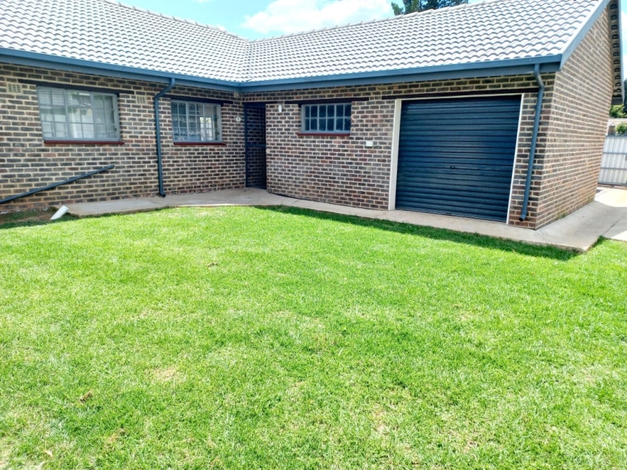 To Let 4 Bedroom Property for Rent in Rynfield Gauteng