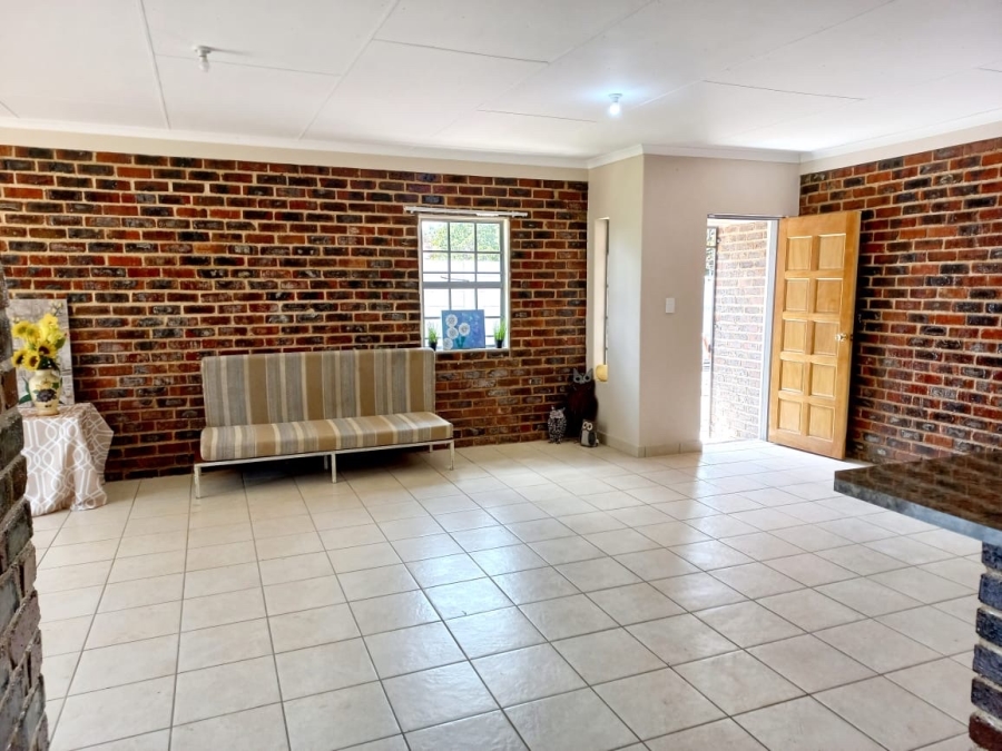 To Let 4 Bedroom Property for Rent in Rynfield Gauteng