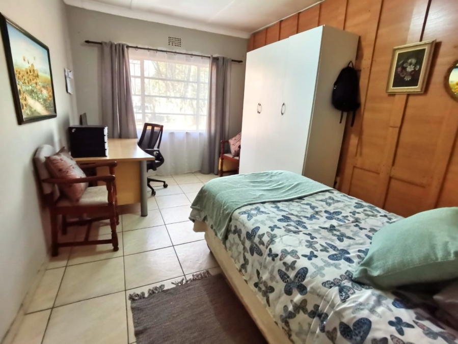 3 Bedroom Property for Sale in Kookrus Gauteng