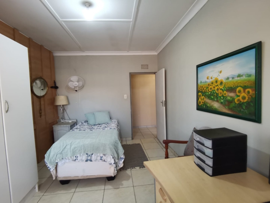 3 Bedroom Property for Sale in Kookrus Gauteng