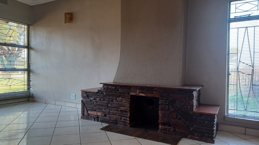 3 Bedroom Property for Sale in Duncanville Gauteng