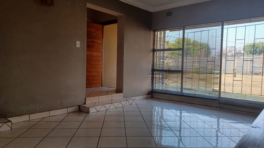 3 Bedroom Property for Sale in Duncanville Gauteng