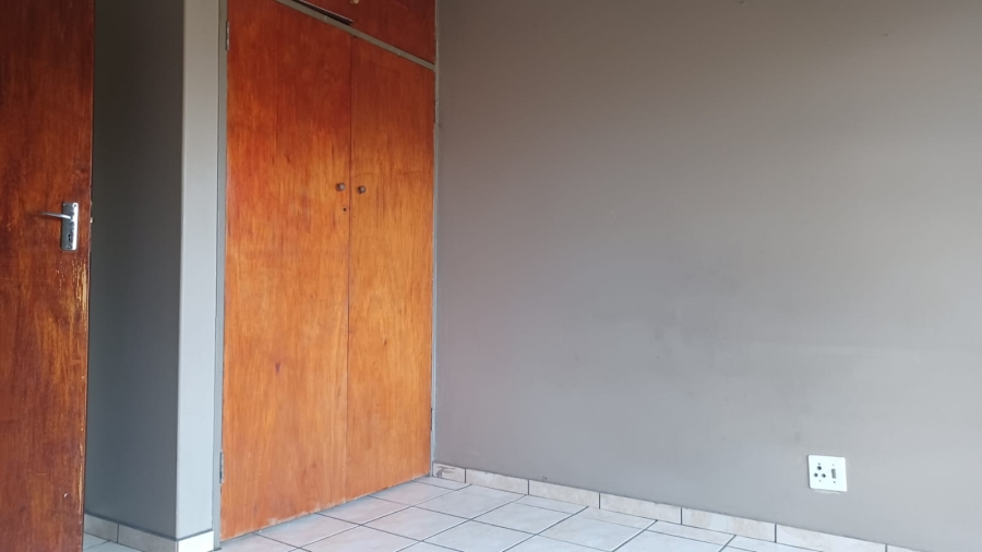 3 Bedroom Property for Sale in Duncanville Gauteng