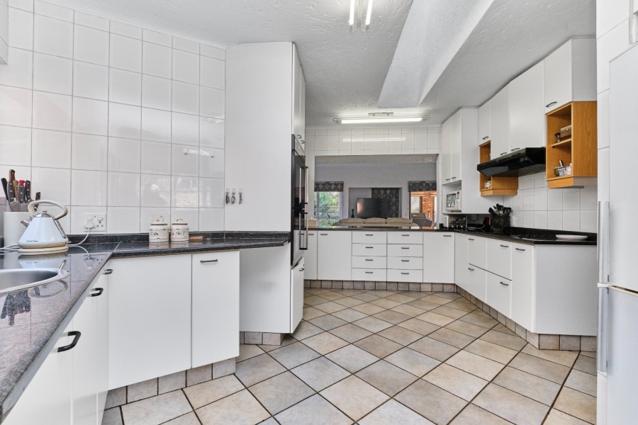 4 Bedroom Property for Sale in Morningside Gauteng