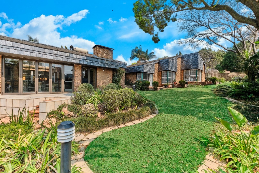 4 Bedroom Property for Sale in Morningside Gauteng