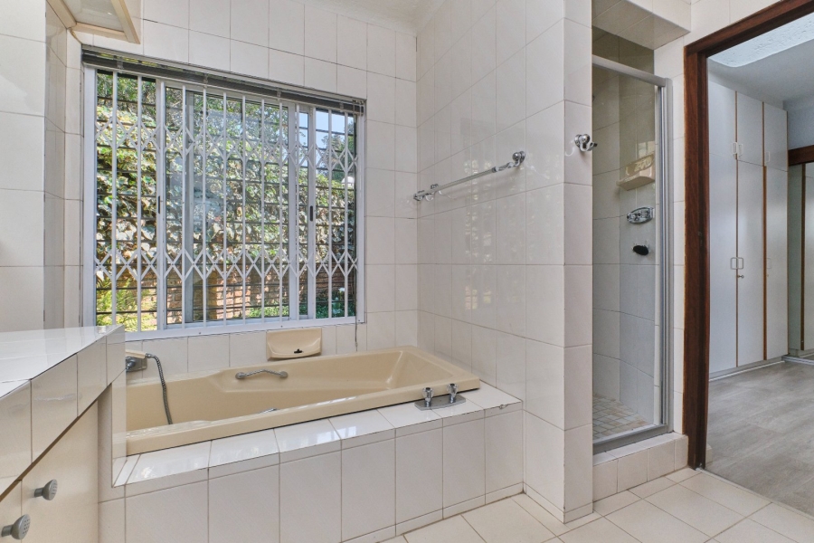 4 Bedroom Property for Sale in Morningside Gauteng
