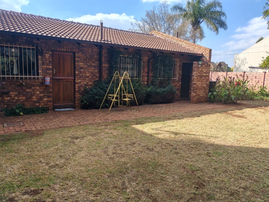 3 Bedroom Property for Sale in Wierda Park Gauteng