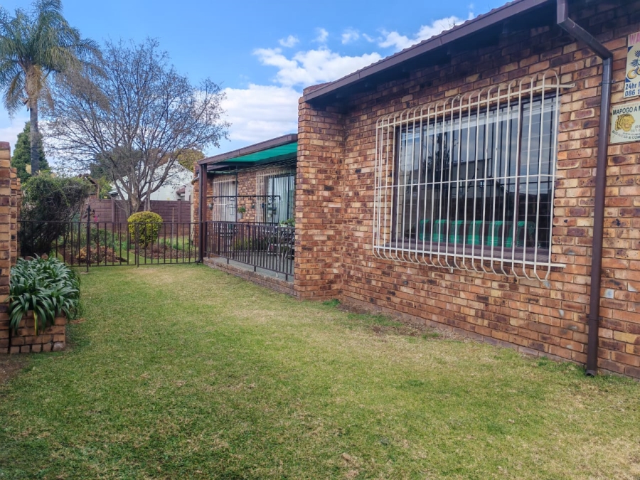 3 Bedroom Property for Sale in Wierda Park Gauteng