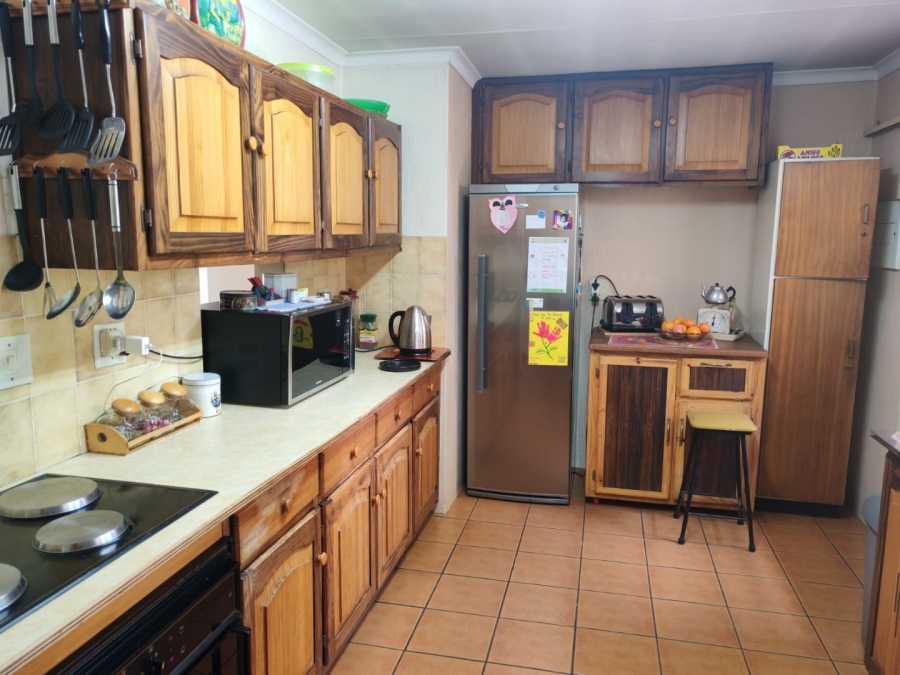 3 Bedroom Property for Sale in Wierda Park Gauteng