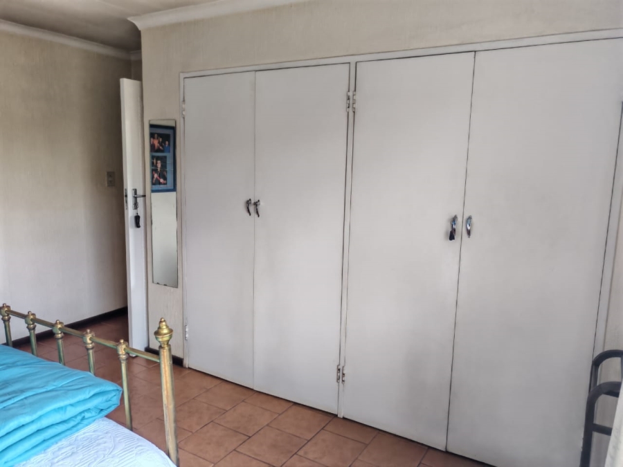 3 Bedroom Property for Sale in Wierda Park Gauteng