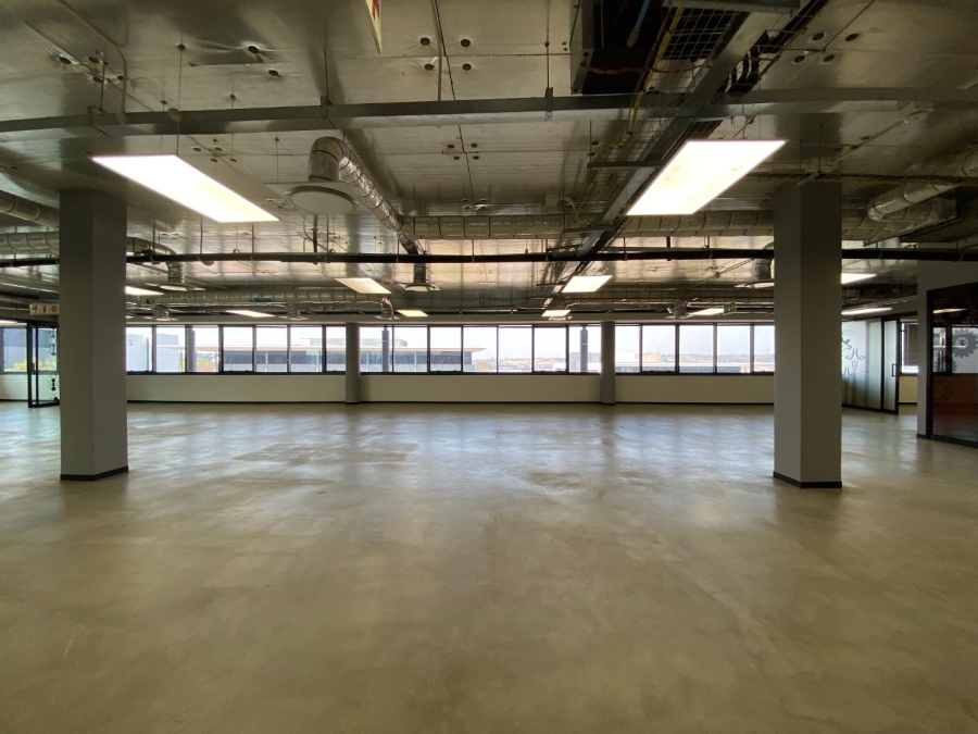 To Let commercial Property for Rent in Waterfall Country Estate Gauteng
