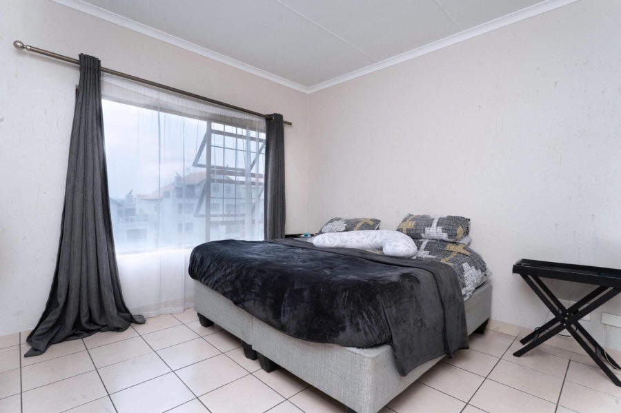 To Let 2 Bedroom Property for Rent in Paulshof Gauteng