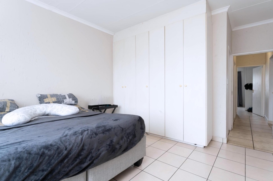 To Let 2 Bedroom Property for Rent in Paulshof Gauteng