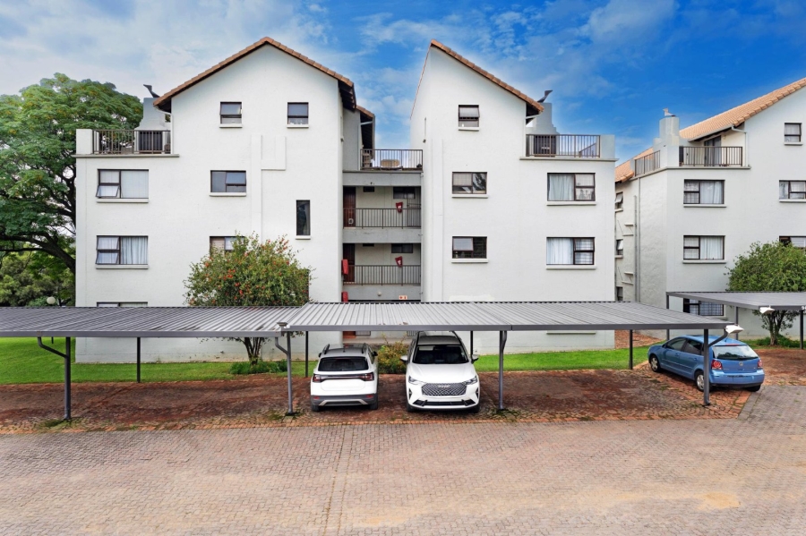 To Let 2 Bedroom Property for Rent in Paulshof Gauteng