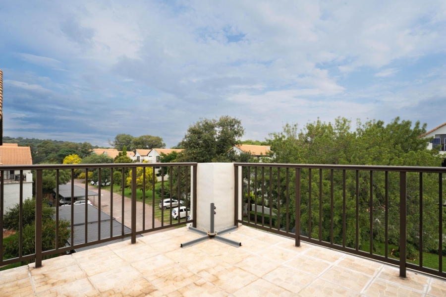 To Let 2 Bedroom Property for Rent in Paulshof Gauteng
