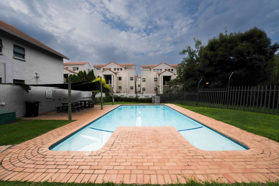 To Let 2 Bedroom Property for Rent in Paulshof Gauteng