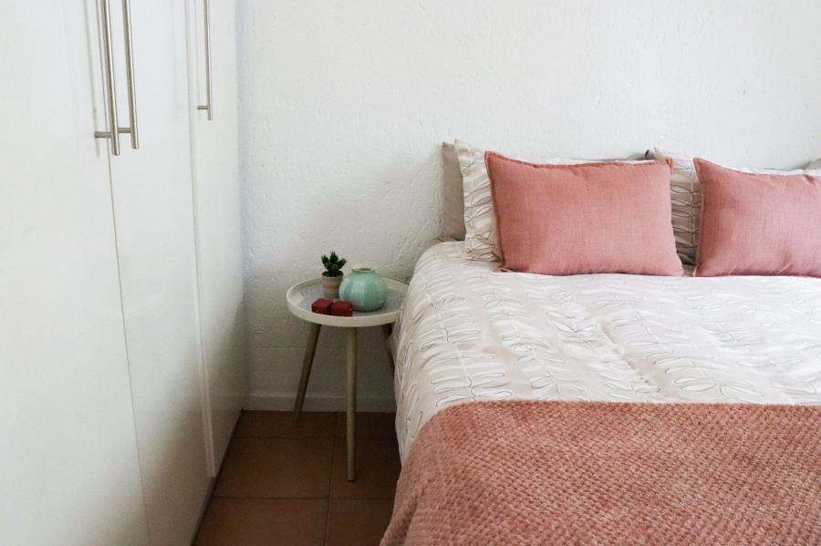 2 Bedroom Property for Sale in New Brighton Gauteng