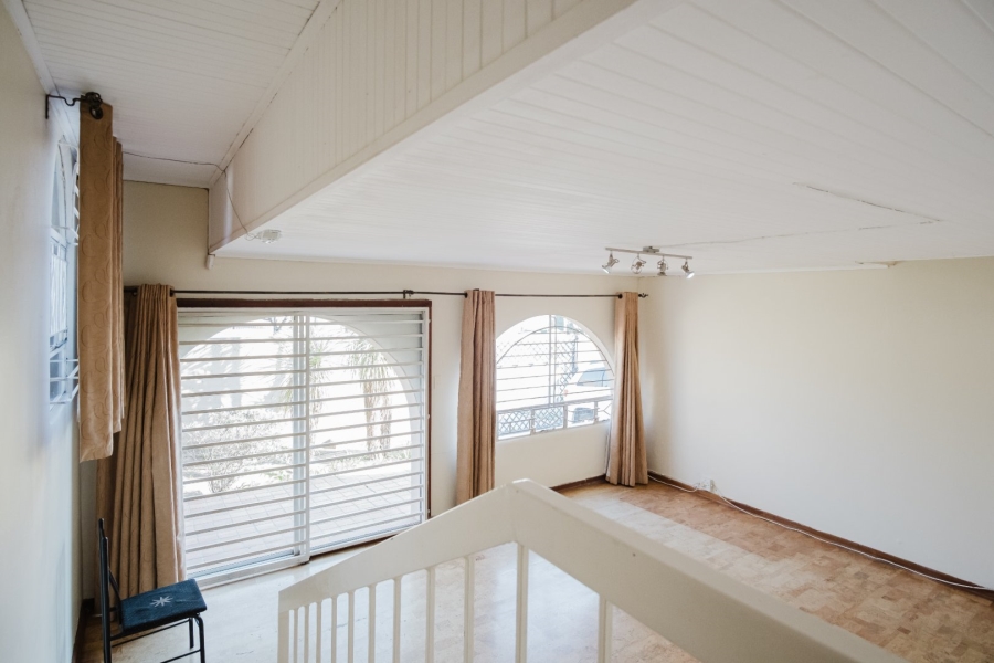 3 Bedroom Property for Sale in Glenvista Gauteng