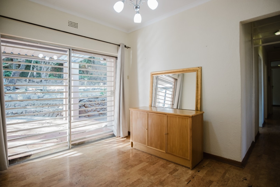 3 Bedroom Property for Sale in Glenvista Gauteng