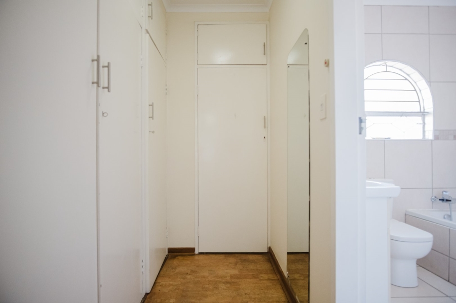 3 Bedroom Property for Sale in Glenvista Gauteng