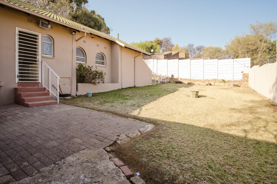 3 Bedroom Property for Sale in Glenvista Gauteng