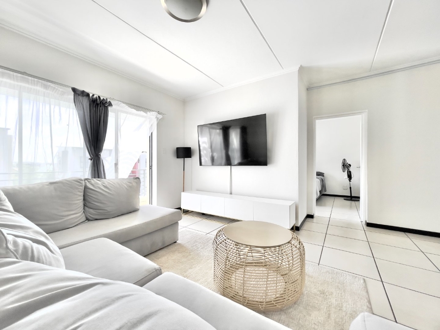 To Let 2 Bedroom Property for Rent in Fourways Gauteng