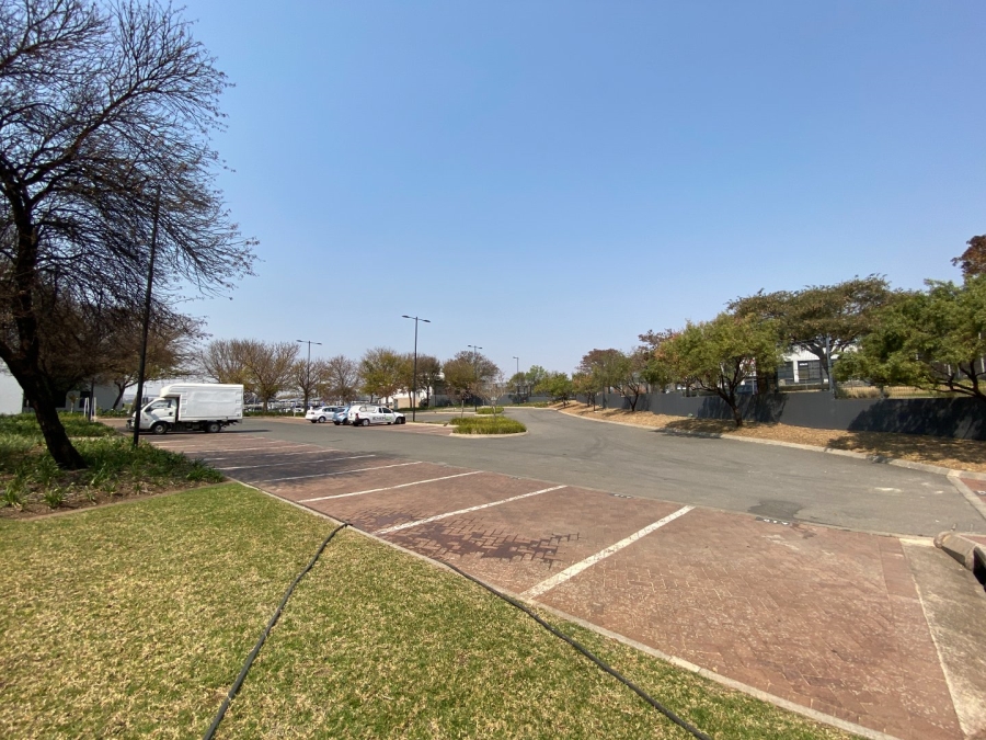 To Let commercial Property for Rent in Waterfall Country Estate Gauteng