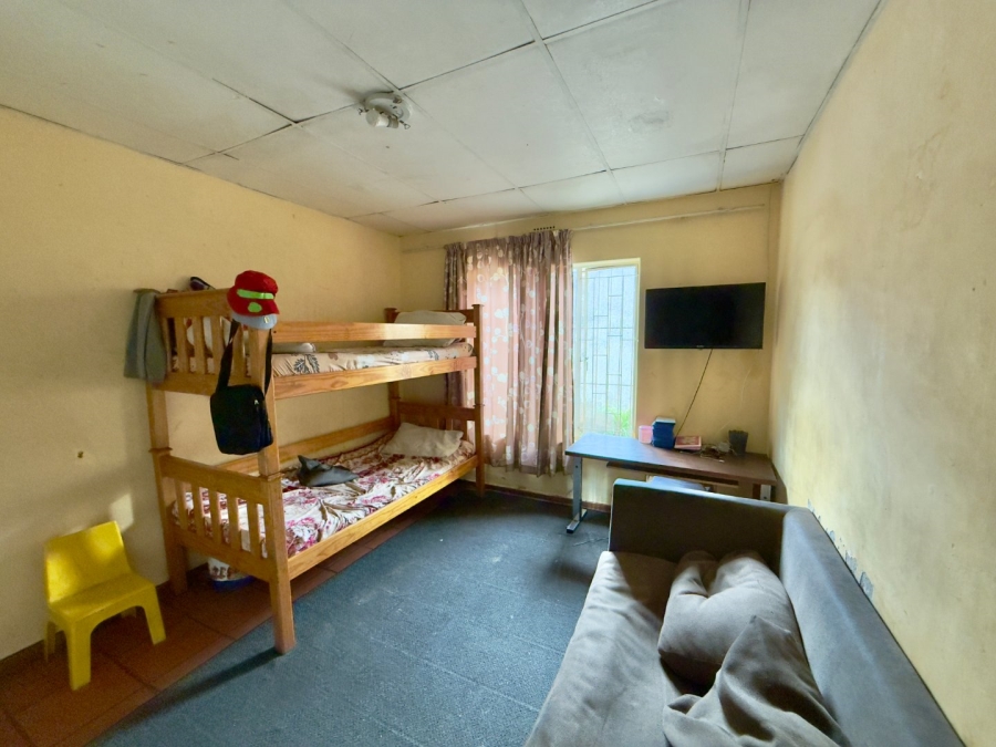 To Let 3 Bedroom Property for Rent in Kenilworth Gauteng