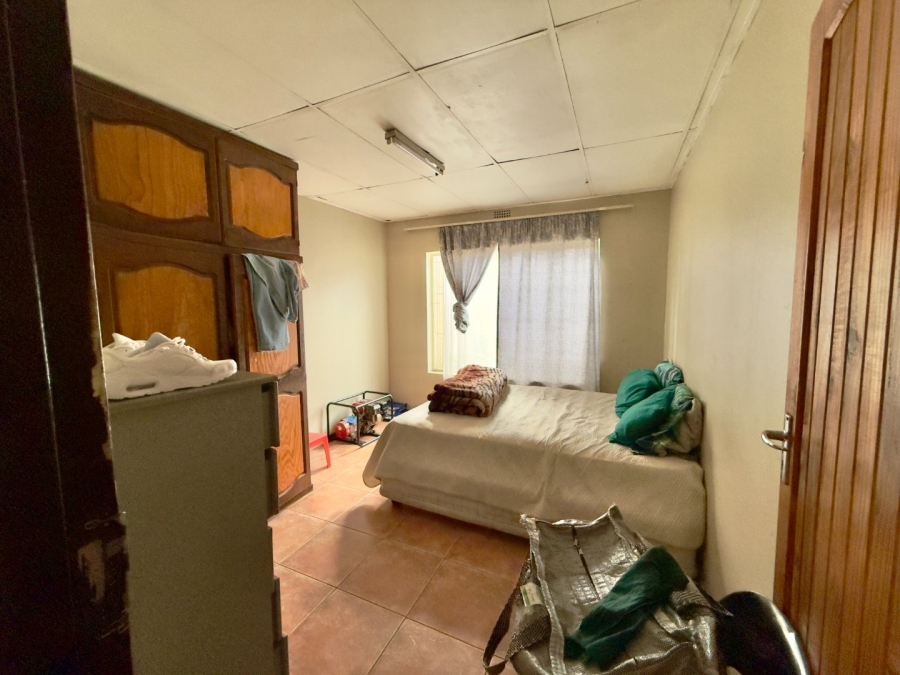 To Let 3 Bedroom Property for Rent in Kenilworth Gauteng