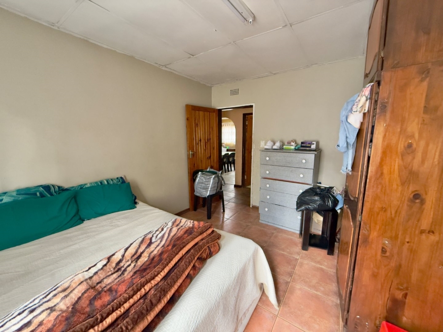 To Let 3 Bedroom Property for Rent in Kenilworth Gauteng