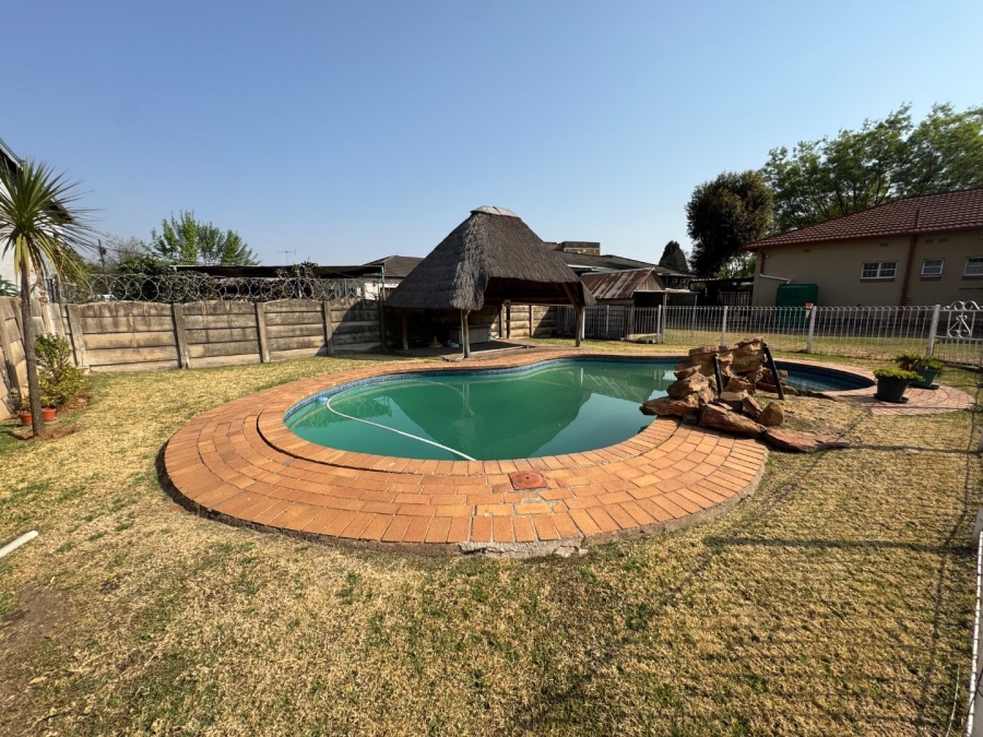 4 Bedroom Property for Sale in Kempton Park Ext 2 Gauteng