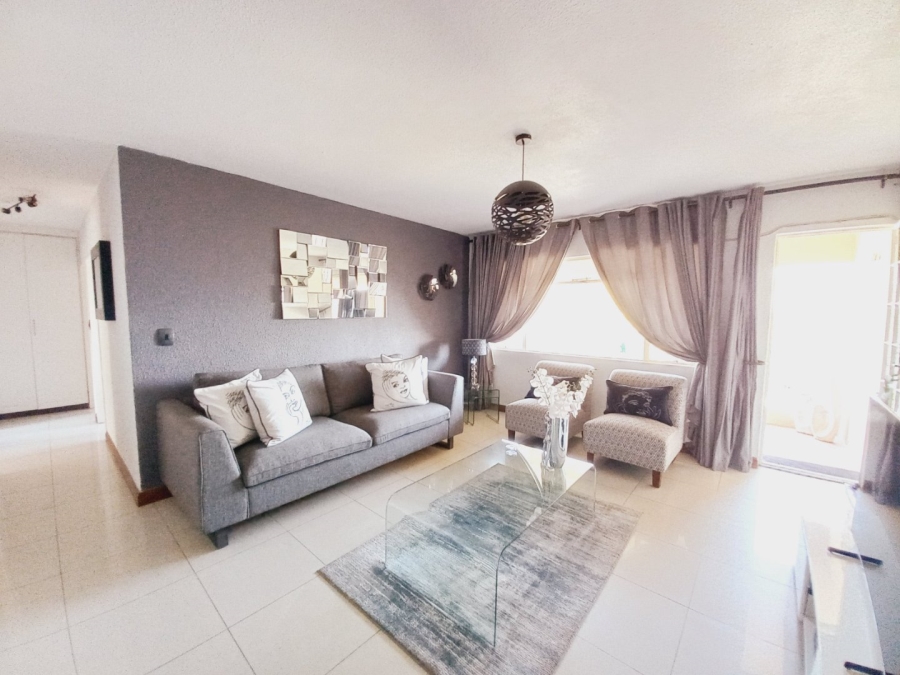 3 Bedroom Property for Sale in Primrose Hill Gauteng