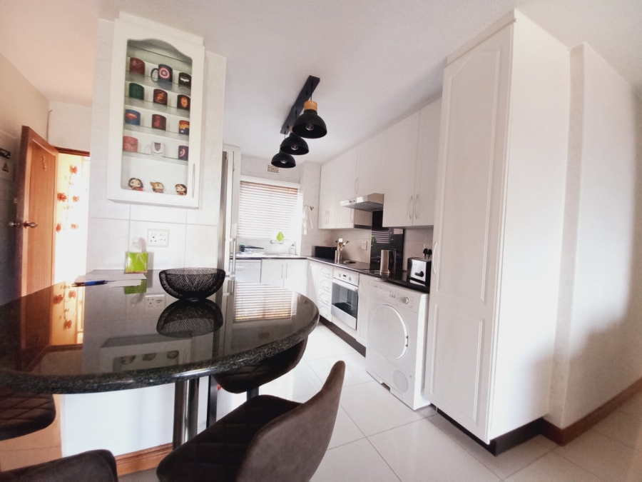 3 Bedroom Property for Sale in Primrose Hill Gauteng