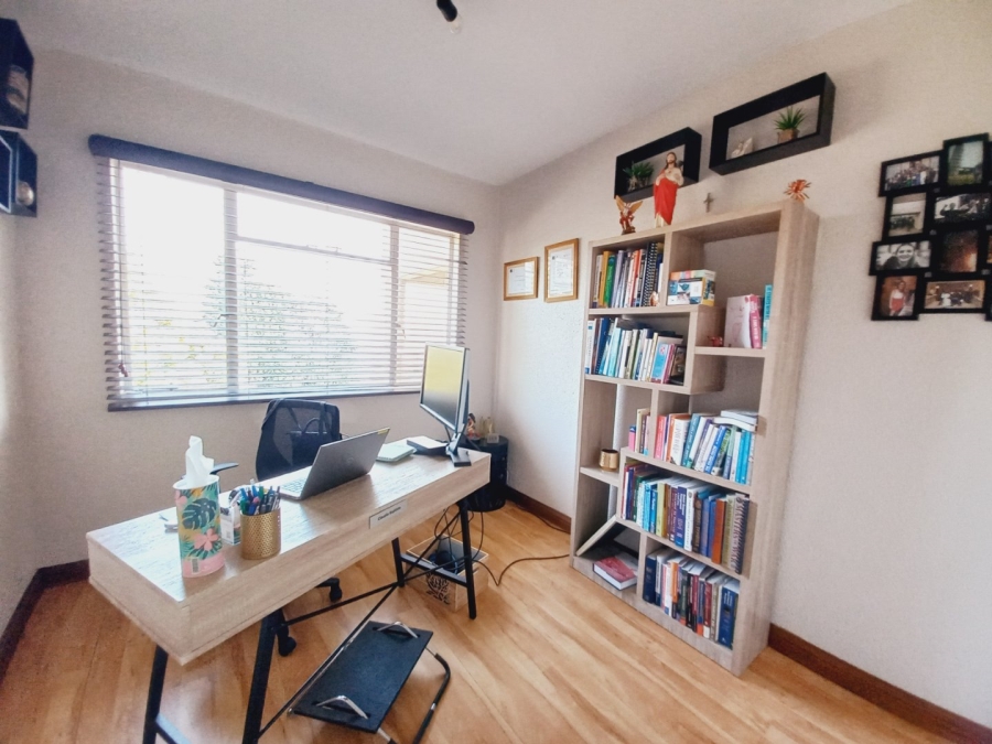 3 Bedroom Property for Sale in Primrose Hill Gauteng
