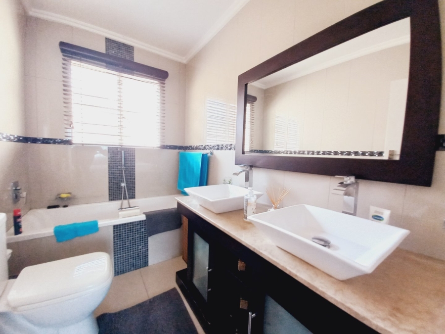 3 Bedroom Property for Sale in Primrose Hill Gauteng