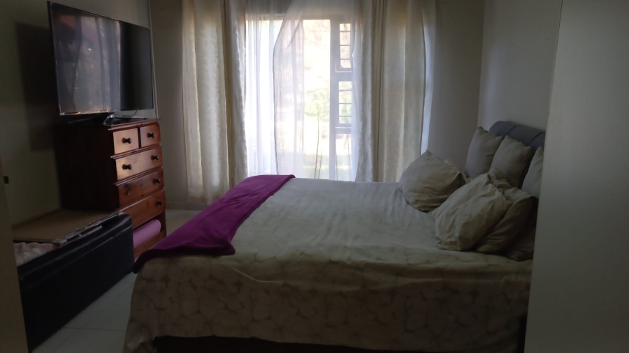 To Let 2 Bedroom Property for Rent in Ridgeway Gauteng