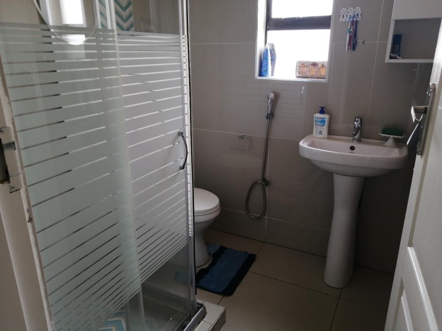 3 Bedroom Property for Sale in Strubenvale Gauteng