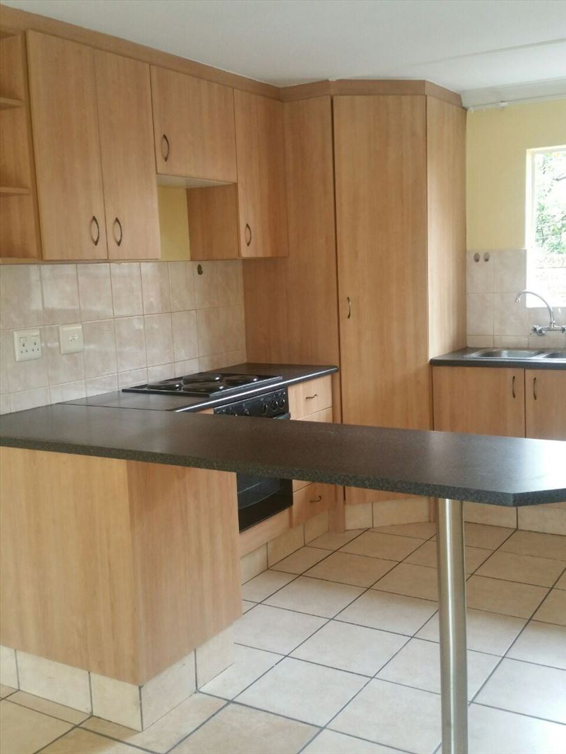 3 Bedroom Property for Sale in Birchleigh Gauteng