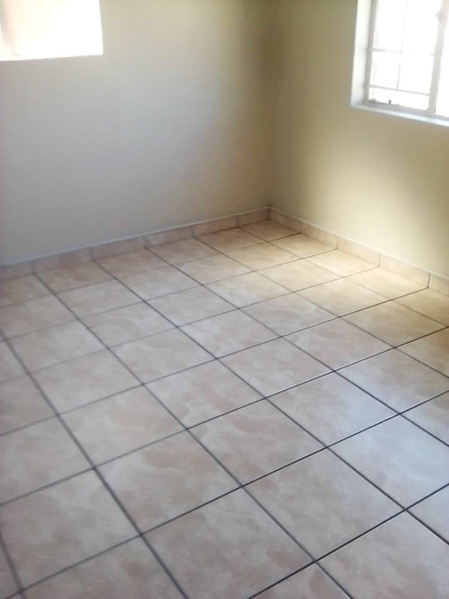 To Let 1 Bedroom Property for Rent in Wonderboom South Gauteng