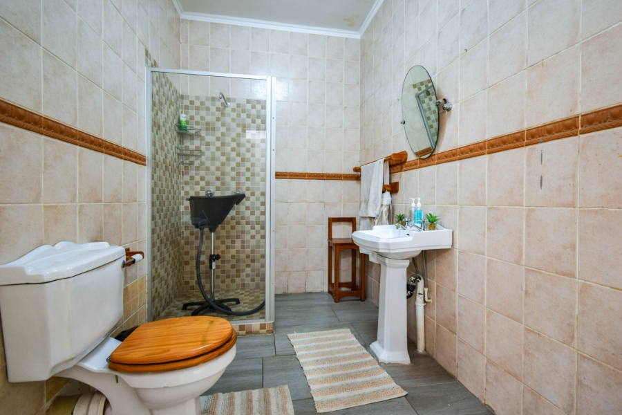 8 Bedroom Property for Sale in Pretoria North Gauteng