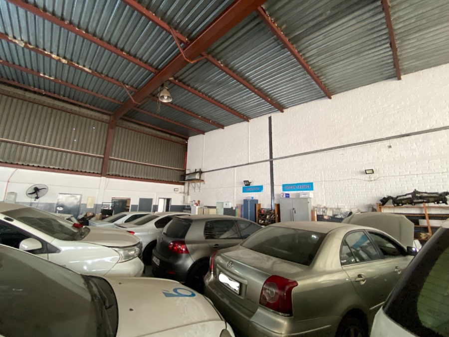 To Let commercial Property for Rent in Halfway House Gauteng
