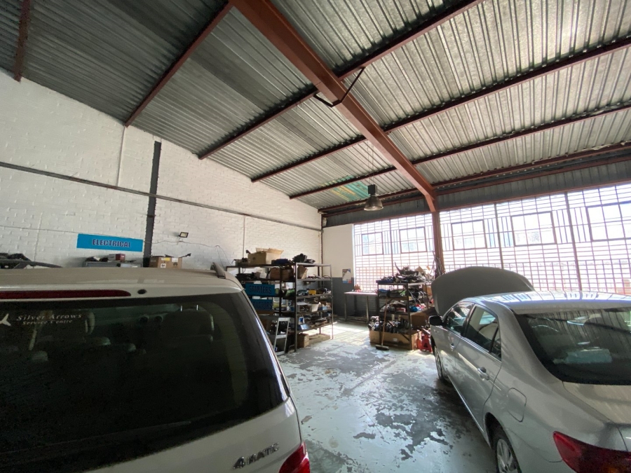 To Let commercial Property for Rent in Halfway House Gauteng