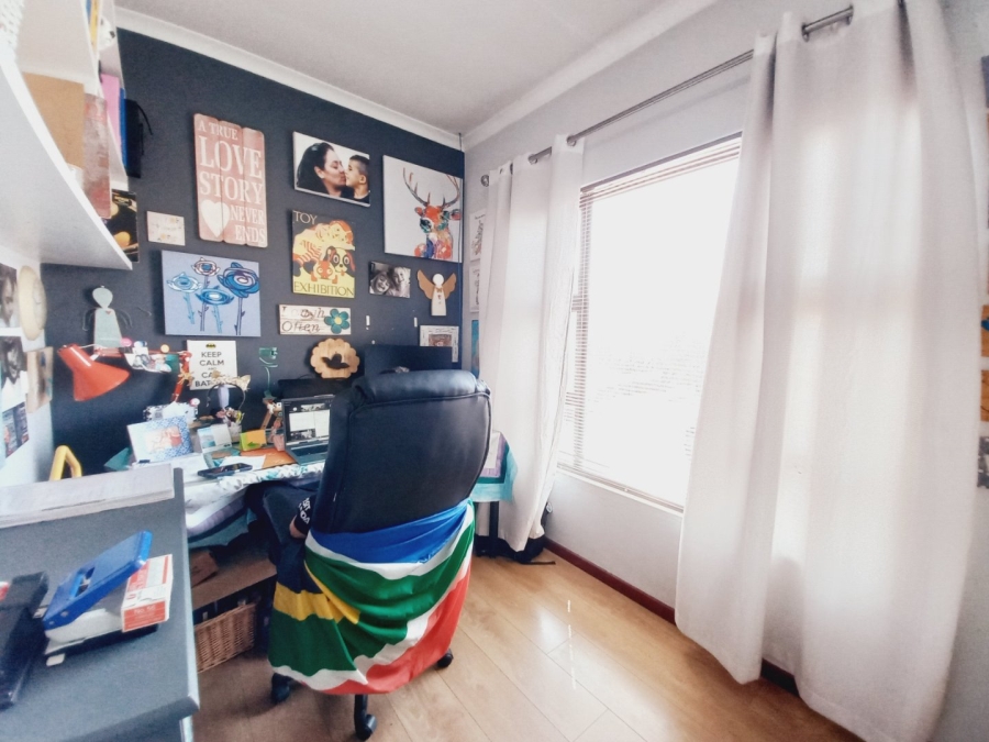 3 Bedroom Property for Sale in Edenvale Central Gauteng