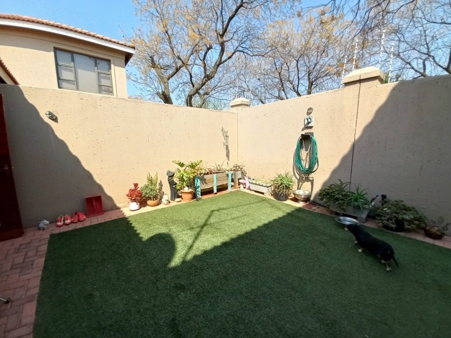 3 Bedroom Property for Sale in Edenvale Central Gauteng